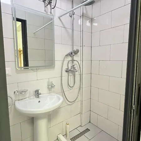 빌라 Duplex Up To 10 Guests 2 Baths & Kitchen