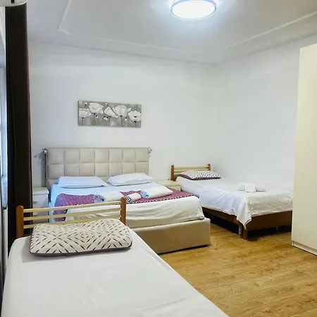 빌라 Duplex Up To 10 Guests 2 Baths & Kitchen *